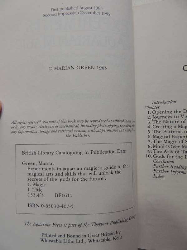 Experiments In Aquarian Magic - A Guide tot the Magical Arts & Skills that will Unlock- Marian Green