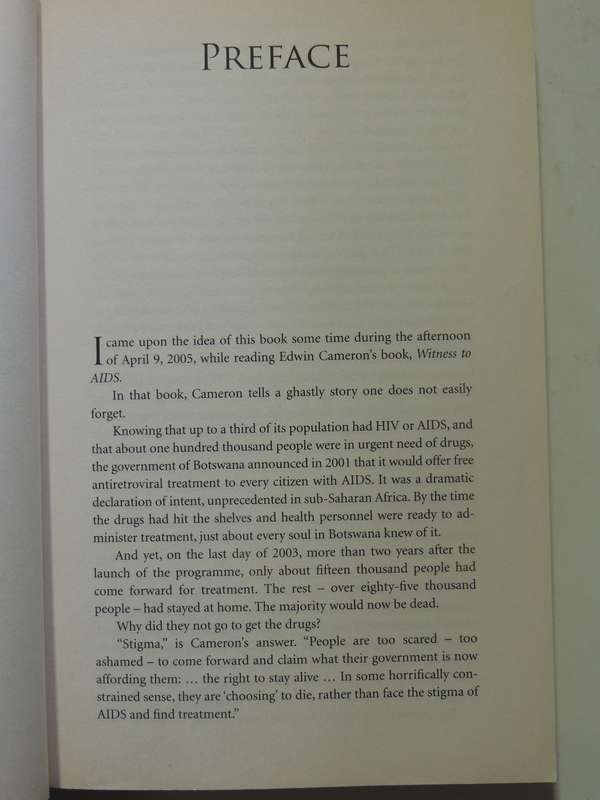 Three Letter Plague: A Young Man's Journey Through A Great Epidemic - Jonny Steinberg