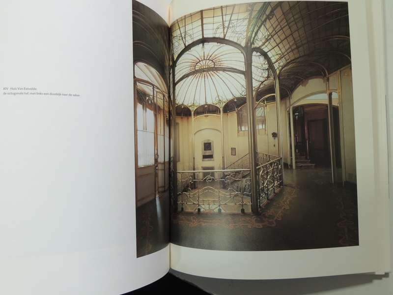 Horta: Van Art Nouveau Tot Modernisme - Francoise Aubry & Jos Vandenbreeden   (In Dutch)