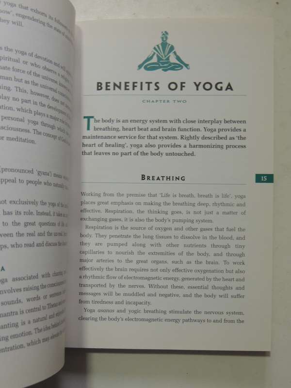 Yoga: An Introductory Guide To Optimum Health For Mind, Body And Spirit - Howard Kent