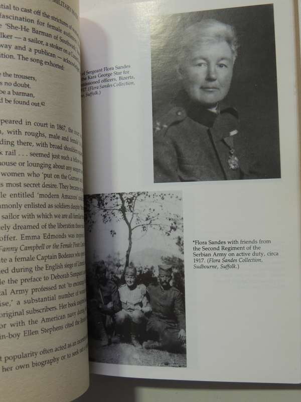 Amazons &Military Maids:Women Dressed As Men In Pursuit Of Life Liberty &Happiness Julie Wheelwright