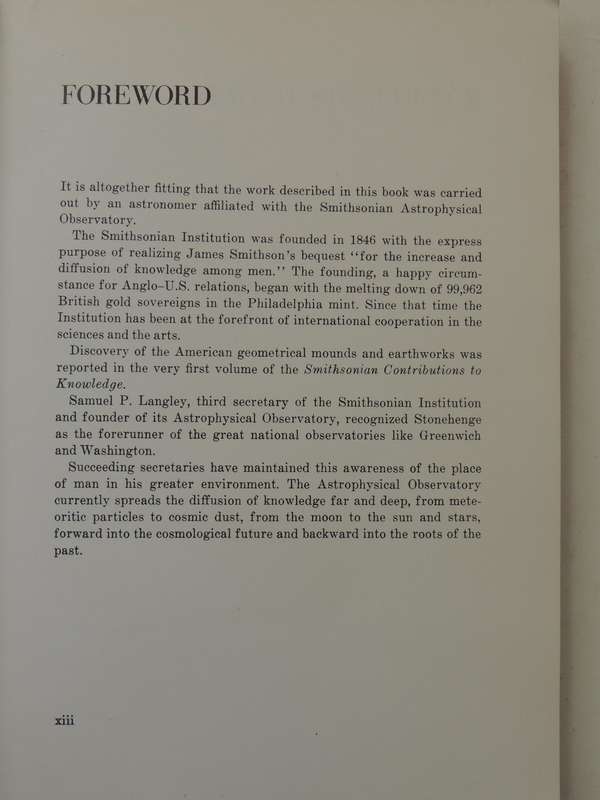 Beyond Stonehenge - Gerald S. Hawkins