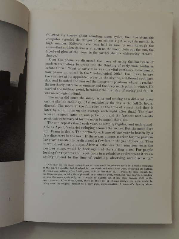 Beyond Stonehenge - Gerald S. Hawkins