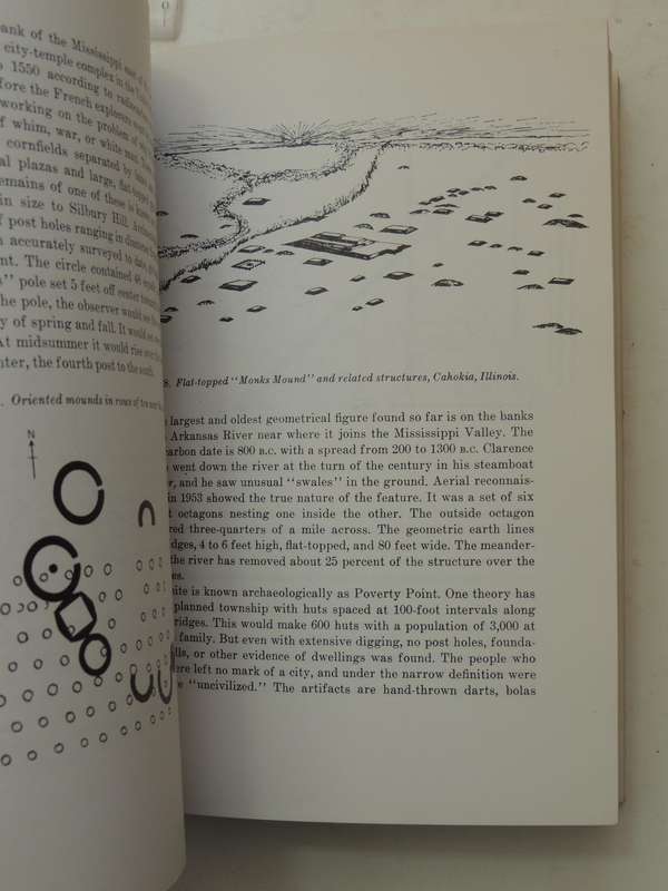 Beyond Stonehenge - Gerald S. Hawkins