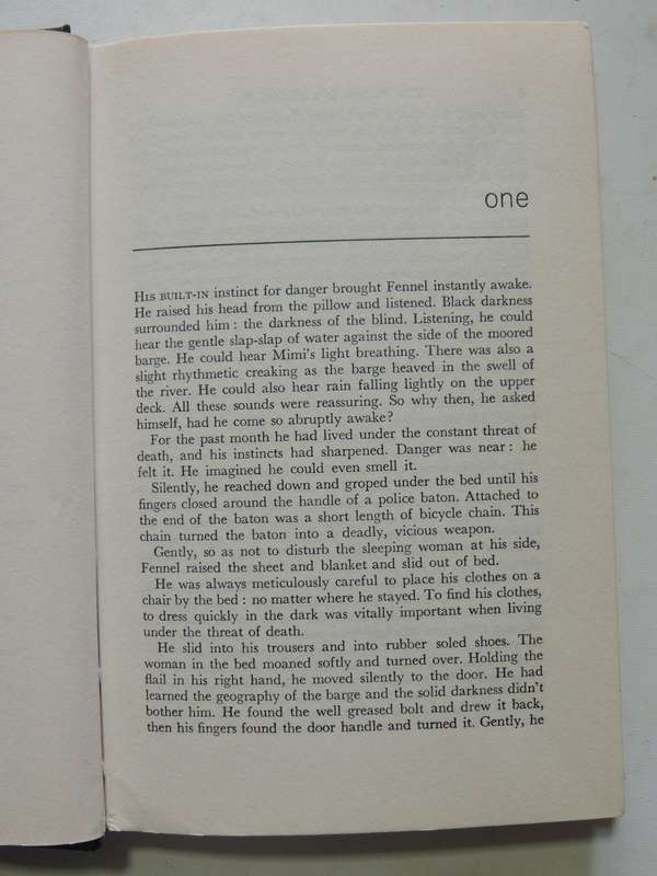 The Vulture Is A Patient Bird  - James Hadley Chase   1st UK Edition 1969