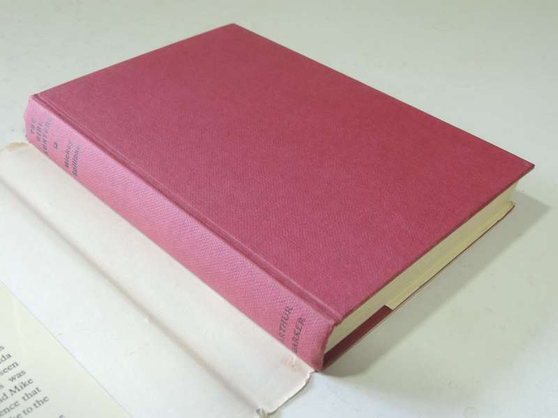 The Girl Hunters  - Mickey Spillane    1st UK Edition 1962