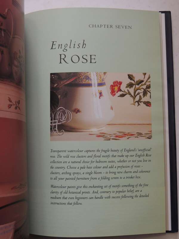 The Complete Painted Furniture Manual - Jocasta Innes & Stewart Walton