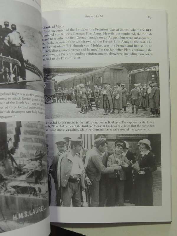 The First World War In Photographs: 1914 Over By Christmas- John Christopher & Campbell McCutcheon