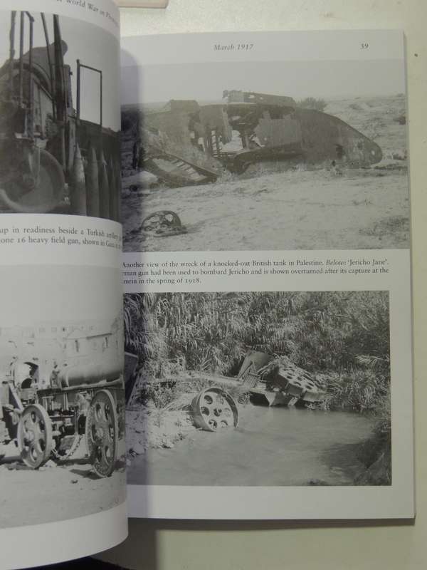 The First World War In Photographs: 1917 Mud And Tanks - John Christopher & Campbell McCutcheon