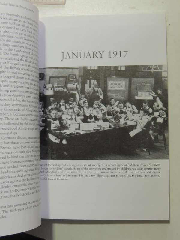 The First World War In Photographs: 1917 Mud And Tanks - John Christopher & Campbell McCutcheon