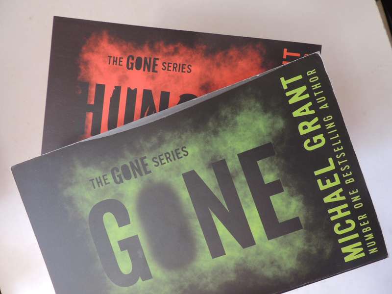 The Gone Series, GONE, HUNGER, LIES, PLAGUE, FEAR, LIGHT - Michael Grant 6 VOLUMES