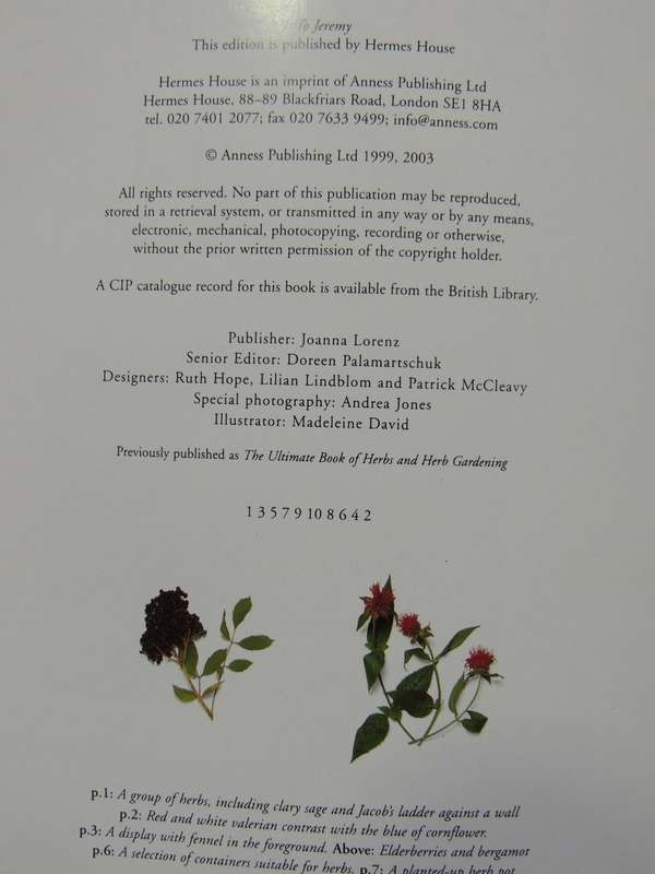 Growing Herbs: A Practical Guide To Designing, Planting And Growing - Jessica Houdret