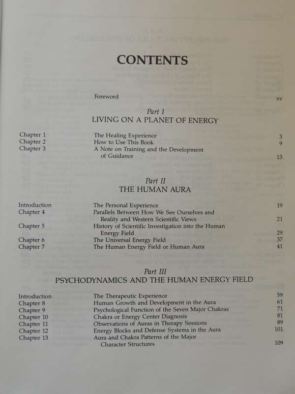 Hands of Light - A Guide to Healing Through the Human Energy Field- Barbara Ann Brennan