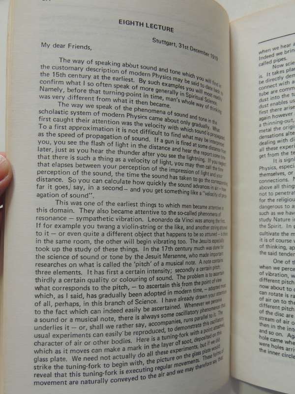 First Scientific Lecture Course Light Course Stuttgart 1919-20 Vol. 1 - Rudolf Steiner  1977