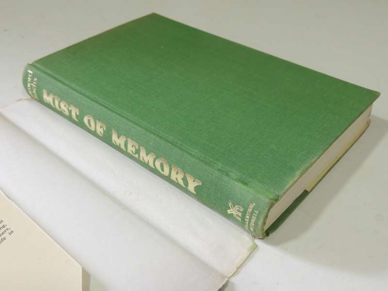 Mist Of Memory: An Autobiography - Bernard Sachs