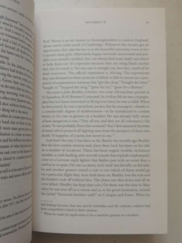 November 1942: An Intimate History of The Turning Point Of The Second World WarPeter Englund