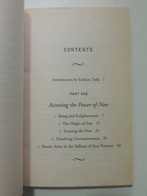 The Power Of Now: A Guide To Spiritual Enlightment - Eckhart Tolle