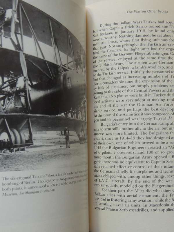 The First Air War 1914-1918- Lee Kennet