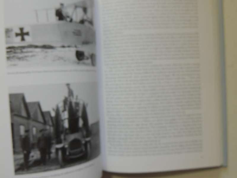 Cavalry Of The Clouds: Air War Over Europe 1914-1918 - John Sweetman
