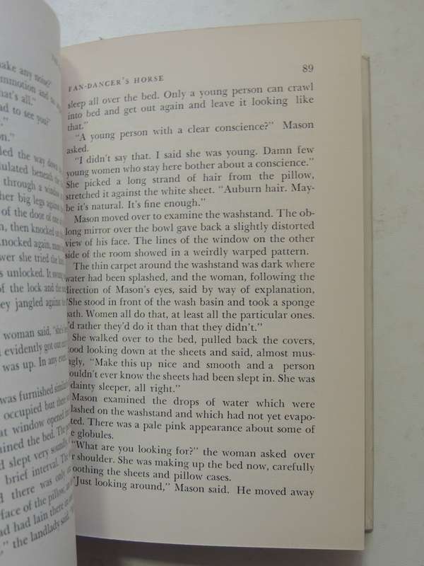 The Case Of The Fan-Dancer's Horse - Erle Stanley Gardner  1st British Ed 1952
