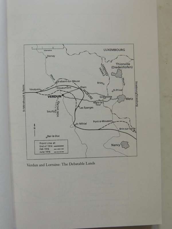 The Road To Verdun: World War 1's Most Momentous Battle And The Folly Nationalism - Ian Ousby