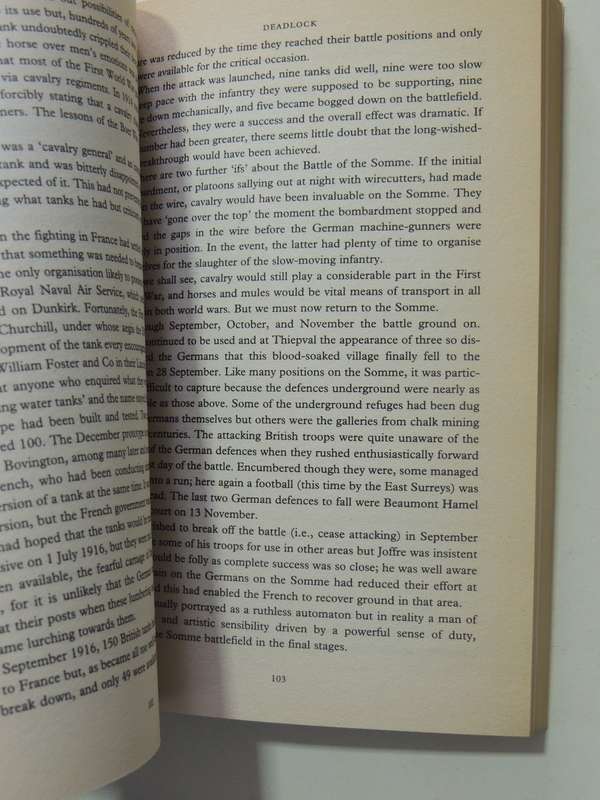 World War One: A Narrative - Philip Warner