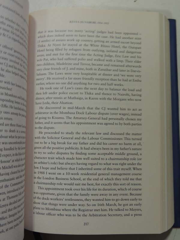 The Wawne (Or Waghen) Windhams, A Memoir, Linking African and Other Threads) -Andrew Windham  Inscr