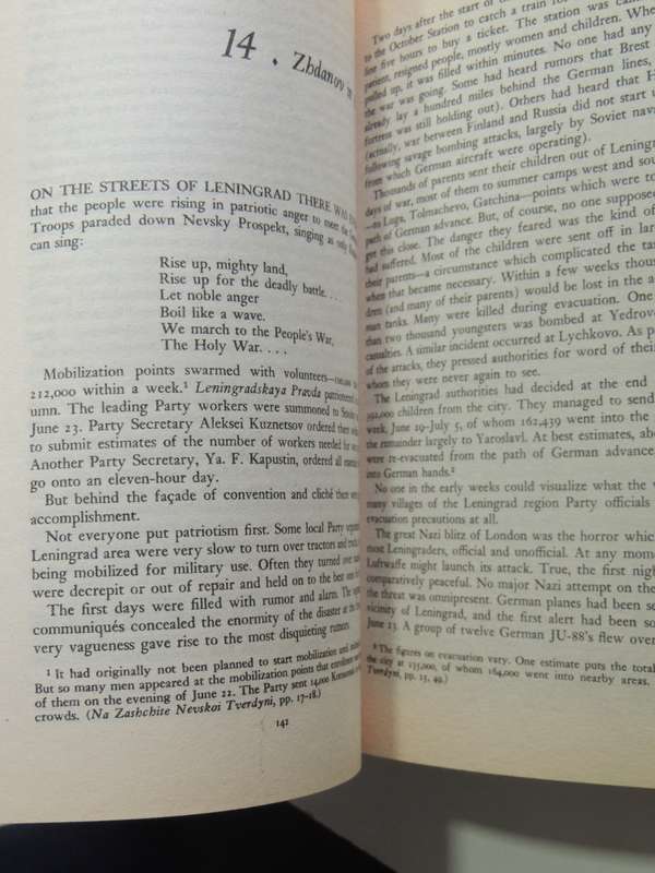 The 900 Days: The Siege Of Leningrad- Harrison E. Salisbury
