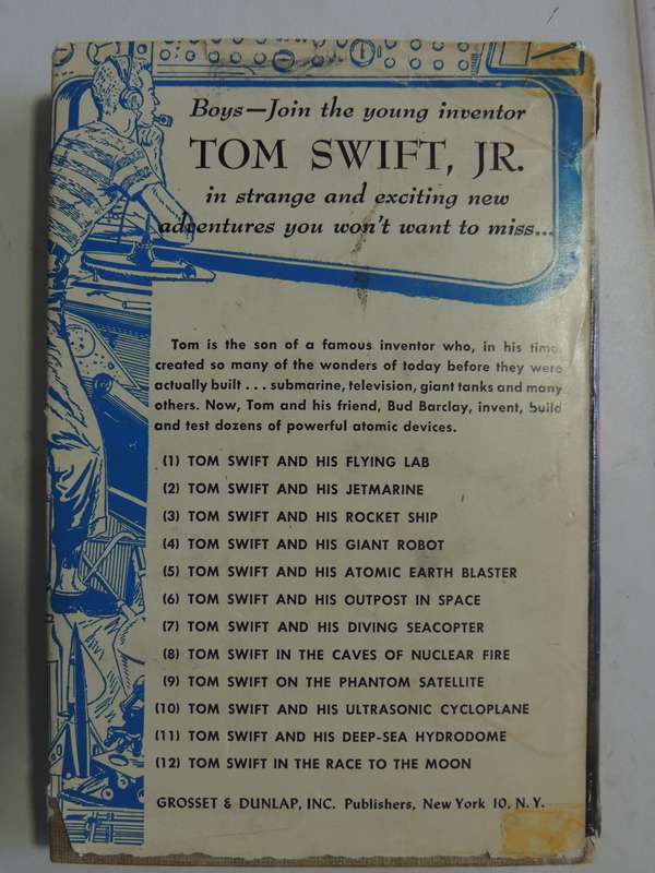 The Clue In The Embers - Franklin W. Dixon   Circa 1950s