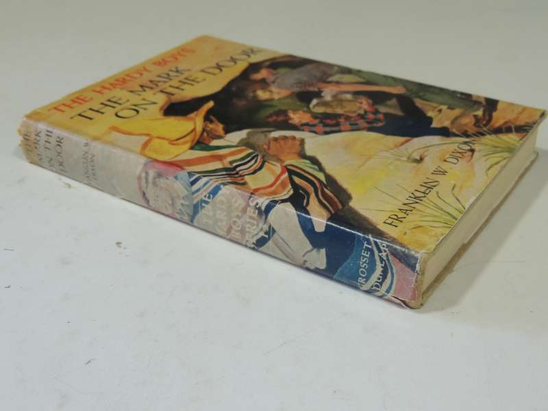 The Mark On The Door - Franklin W. Dixon   Circa 1950s