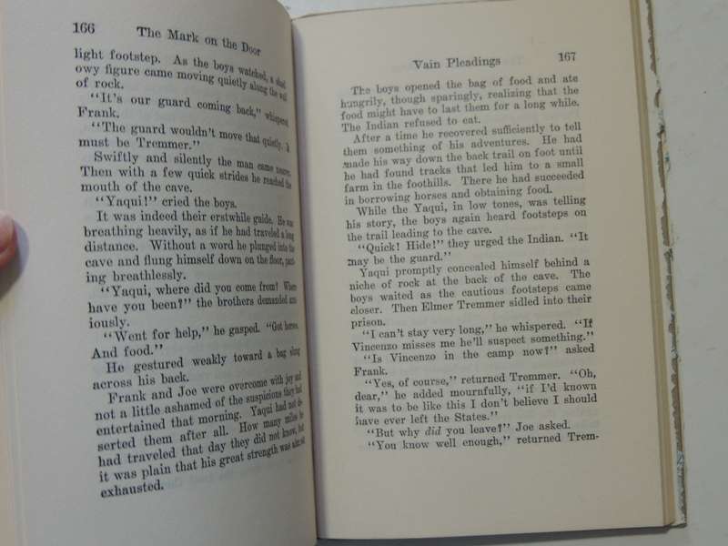 The Mark On The Door - Franklin W. Dixon   Circa 1950s