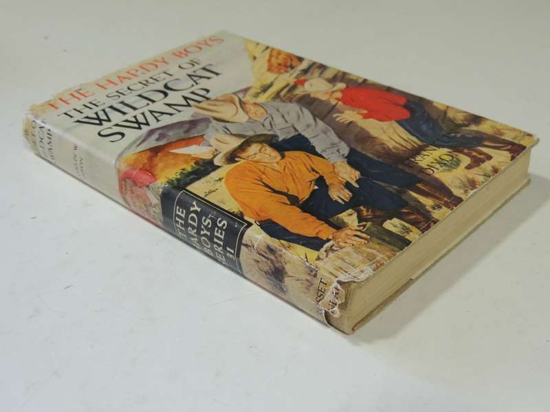 The Secret Of Wildcat Swamp  - Franklin W. Dixon   Circa 1950s