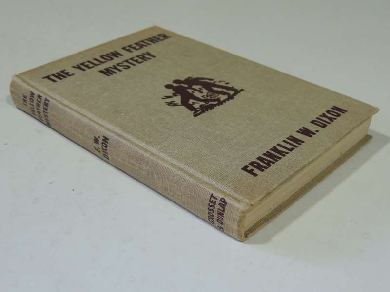 The Yellow Feather Mystery  - Franklin W. Dixon   Circa 1950s
