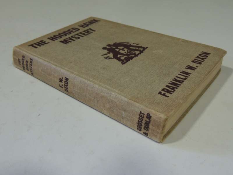 The Hooded Hawk Mystery - Franklin W. Dixon  Circa 1950s