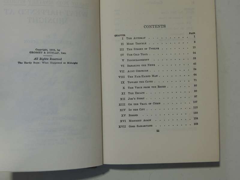 What Happened At Midnight -  Franklin W. Dixon    Circa 1950s