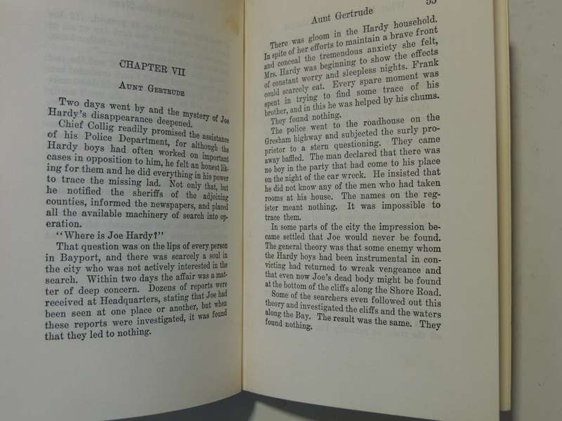 What Happened At Midnight -  Franklin W. Dixon    Circa 1950s