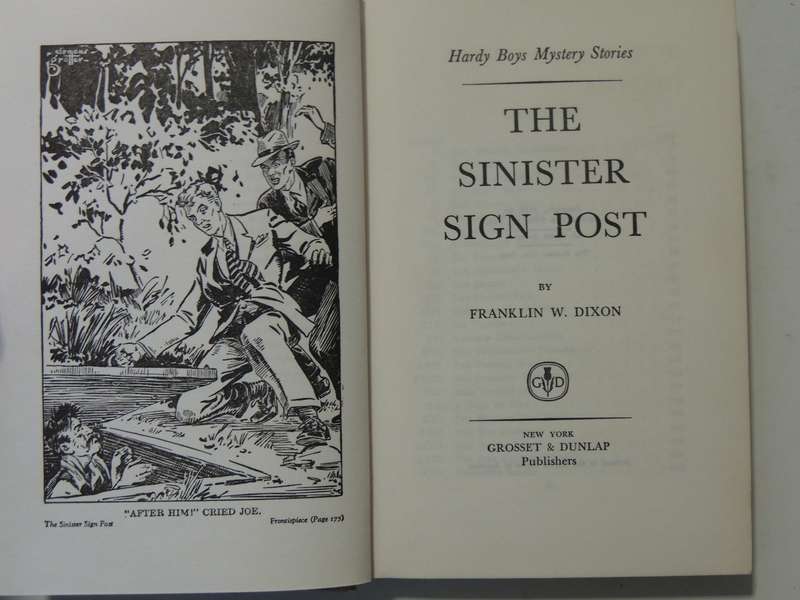 The Sinster Sign Post - Franklin W. Dixon   Circa 1950s