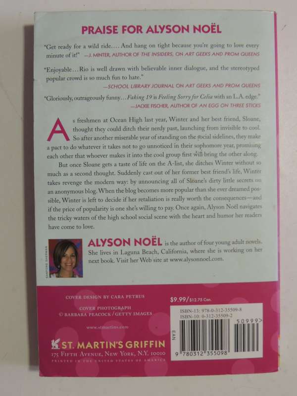 Kiss & Blog - Alyson Noel