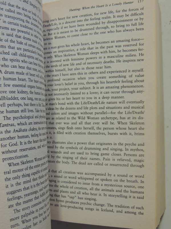 Women who Run with the Wolves, Contacting the Power of the Wold Woman - Clarissa Pinkola Estes