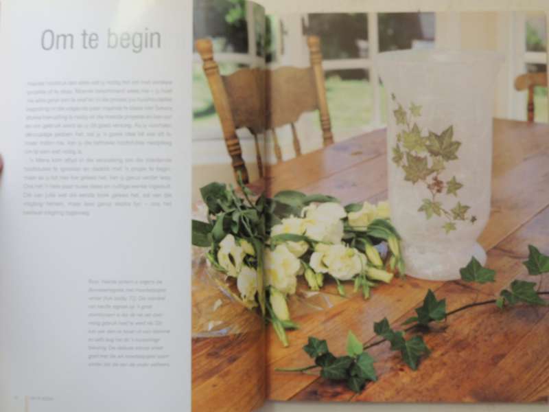 Nuwe Decoupage- Deborah Morbin & Tracy Boomer