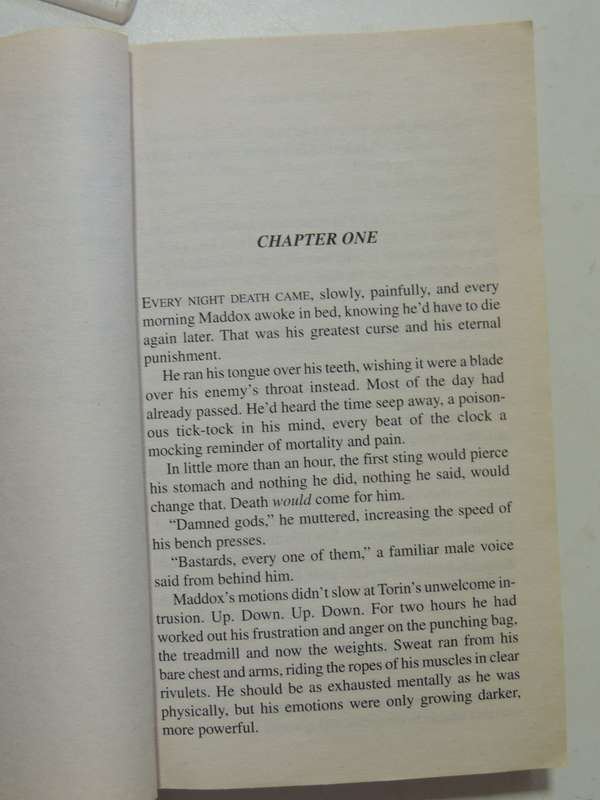 The Darkest Night - Lords Of The Underworld- Gena Showalter