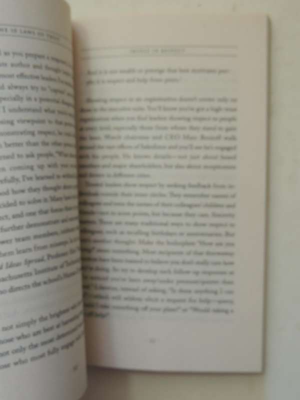 The 10 Laws Of Trust: Building The Bonds That Make A Business Great - Joel Peterson, David A Kaplan