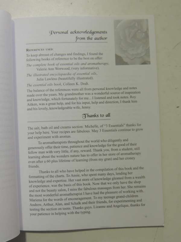 Everybody's Aromatherapy Pocket Reference - Ena Knox
