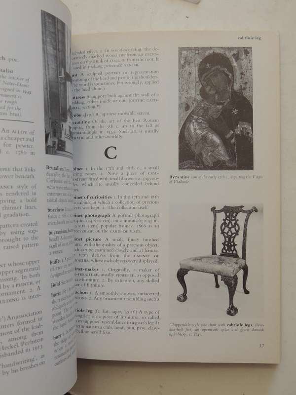The Dictionary of Art Terms-  Edward Lucie-Smith