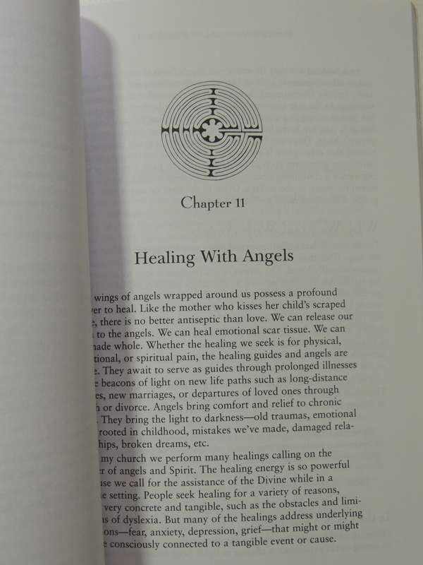 Empowering Your Life With Angels - Rita S.Berkowitz & Deborah S. Romaine