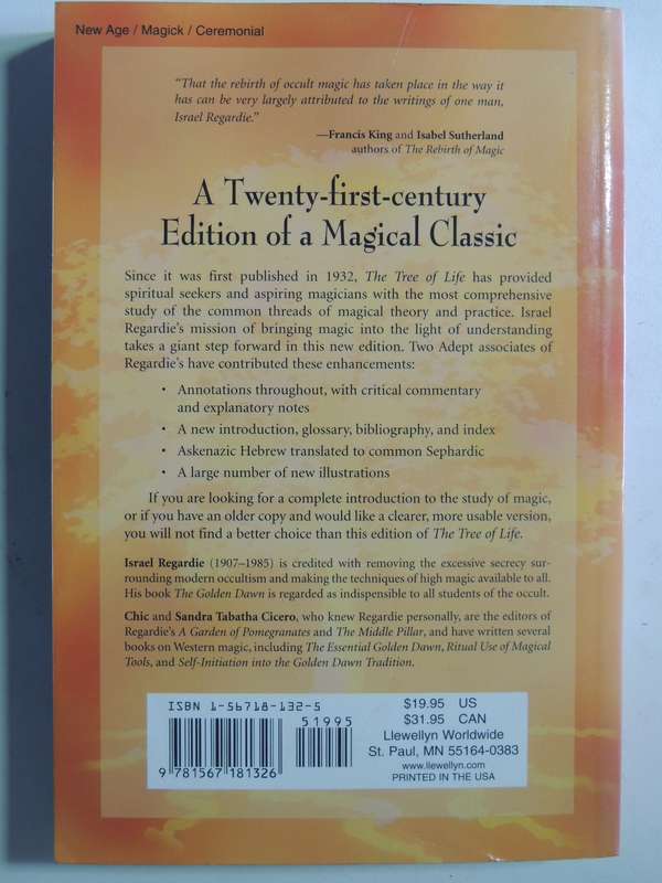 The Tree Of Life: An Illustrated Study In Magic - Israel Regardie