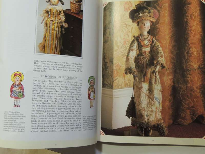 Collectors' Dolls: The Collector's Guide To Antique And Modern Dolls- Brenda Gerwat-Clark