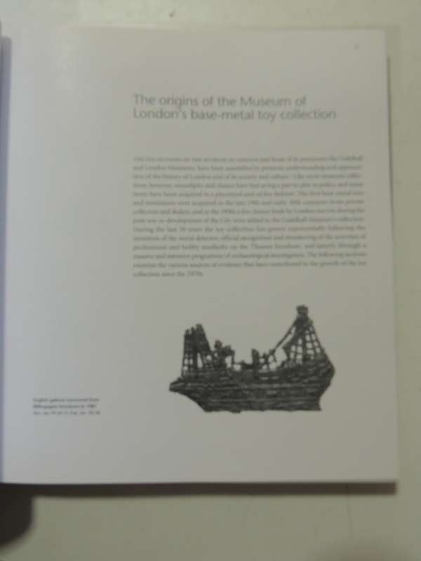Toys, Trifles & Trinkets: Base-Metal Miniatures From London 1200-1800 - Hazel Forsyth & Geoff Egan