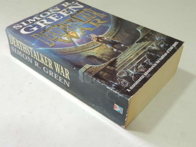 Deathstalker War -  Simon R. Green