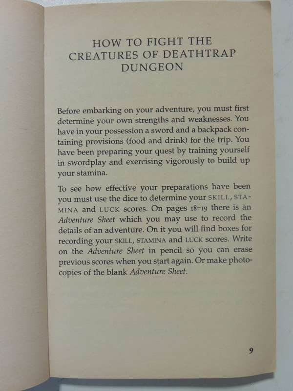 Deathtrap Dungeon: Fighting Fantasy Vol 3 - Ian Livingstone   AS IS